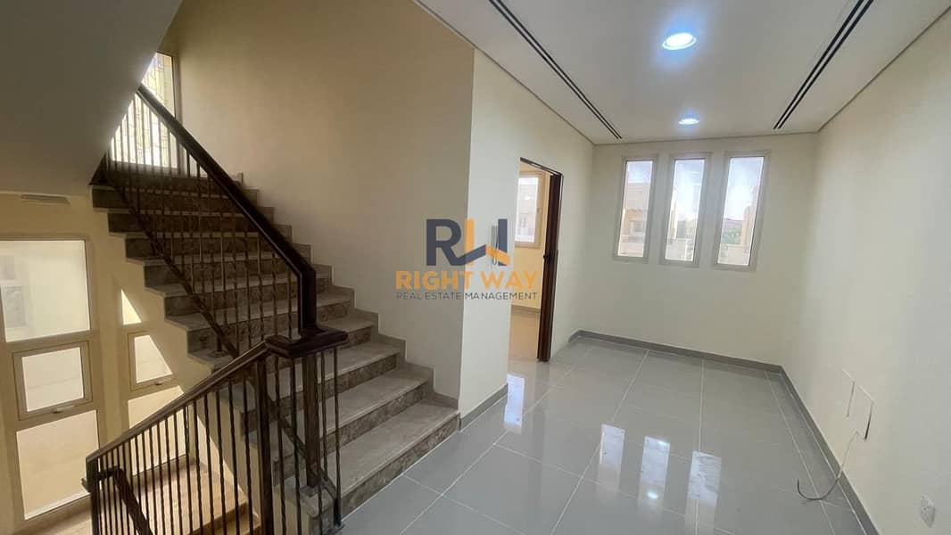 11 7cbe072d-6b90-47ce-abb3-ca18473d500d. jpg