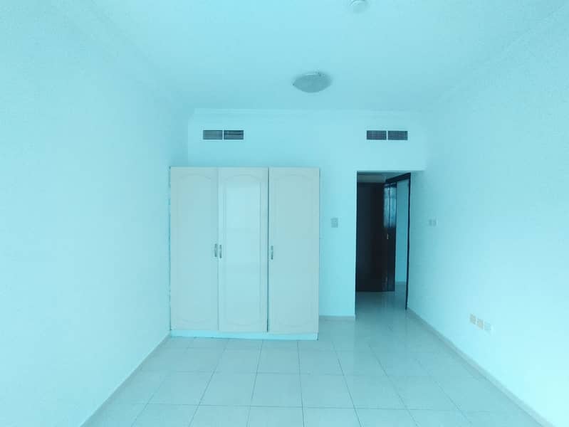 8 1000197884. jpg