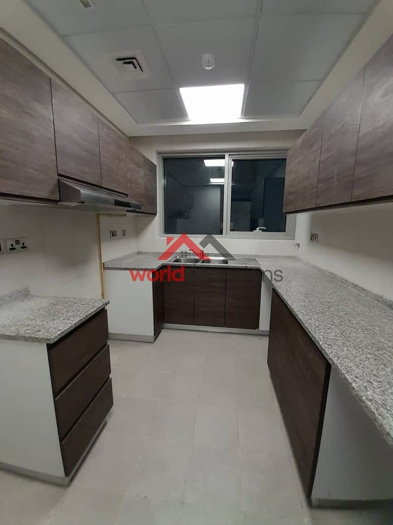 13 25c4a8bd-bbcd-4ab1-9237-845fc0e350eb. jpg