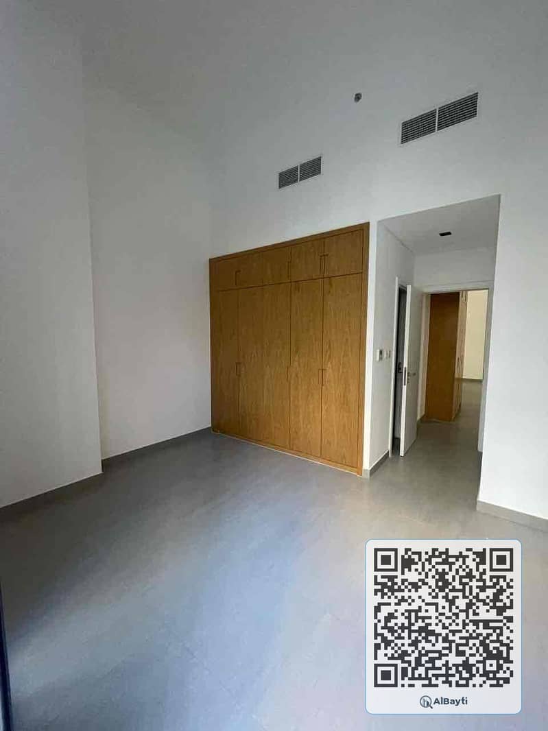 6 06dfdd0a-b850-4d37-bc3d-43bf9c285c96. jpg