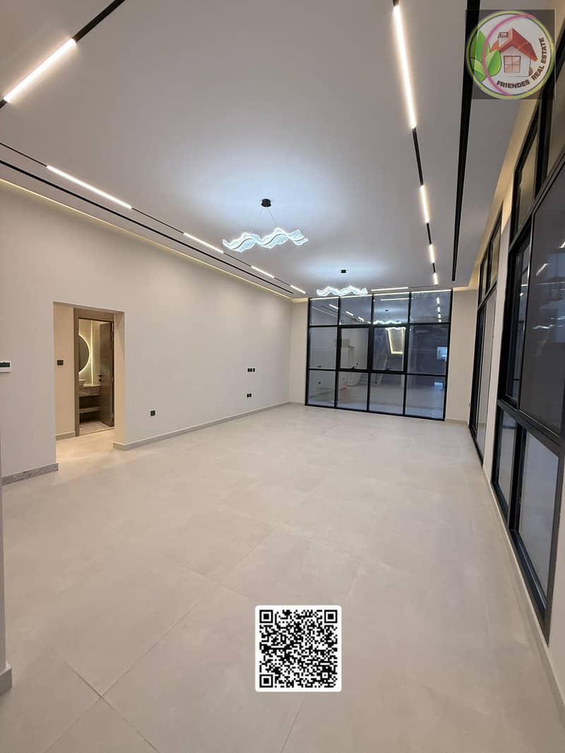 12 414bcb39-ca9d-4d65-ab0a-39c81cc75ced. jpg