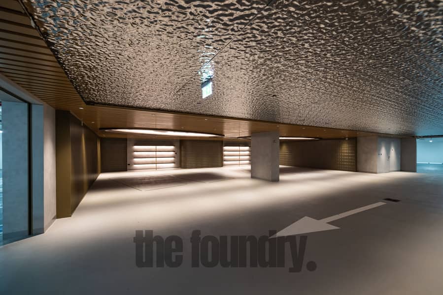 47 The OPUS Penthouse by OMNIYAT Private Garage. jpg