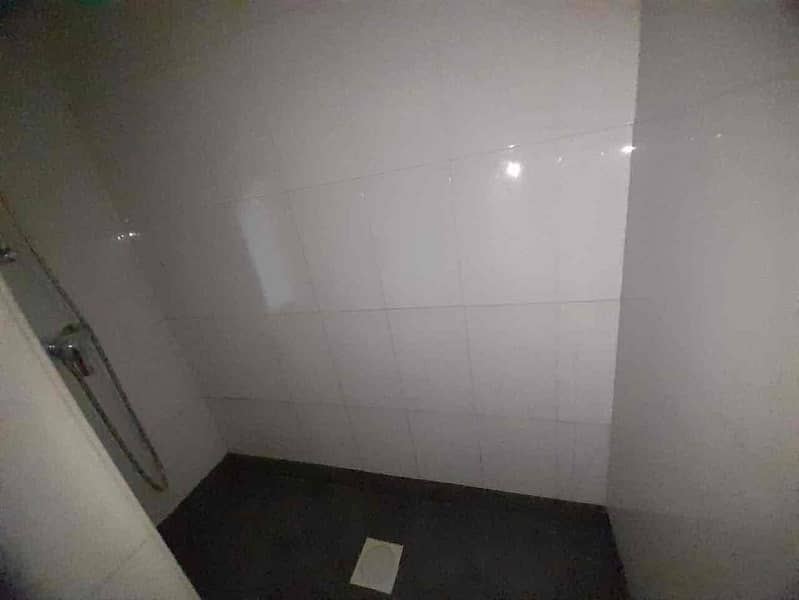 18 2deeeb85-23aa-4d32-ada3-62ec4505fe9a. jpg