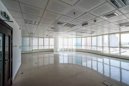 Competitive Rent | Low Floor | Fitted Unit Competitive Rent | Low Floor | Fitted Unit