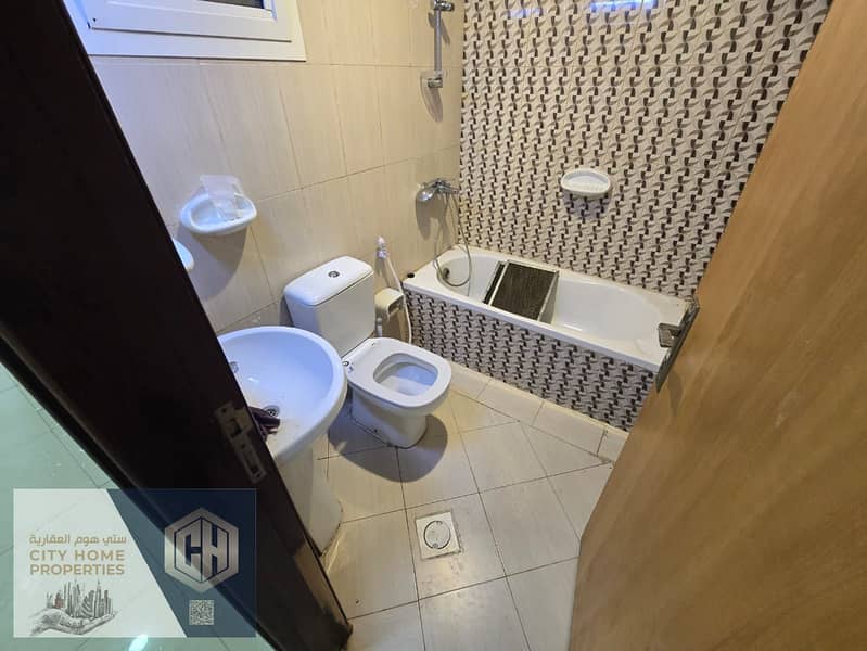 11 c38bf508-dd07-4aa5-b8d9-fb54d825dde1. jpg