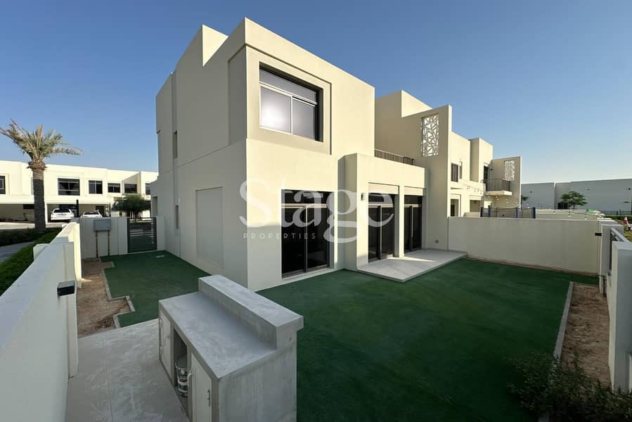 位于城市广场,里姆联排别墅 4 卧室的联排别墅 220000 AED - 11998326 位于城市广场,里姆联排别墅 4 卧室的联排别墅 220000 AED - 11998326