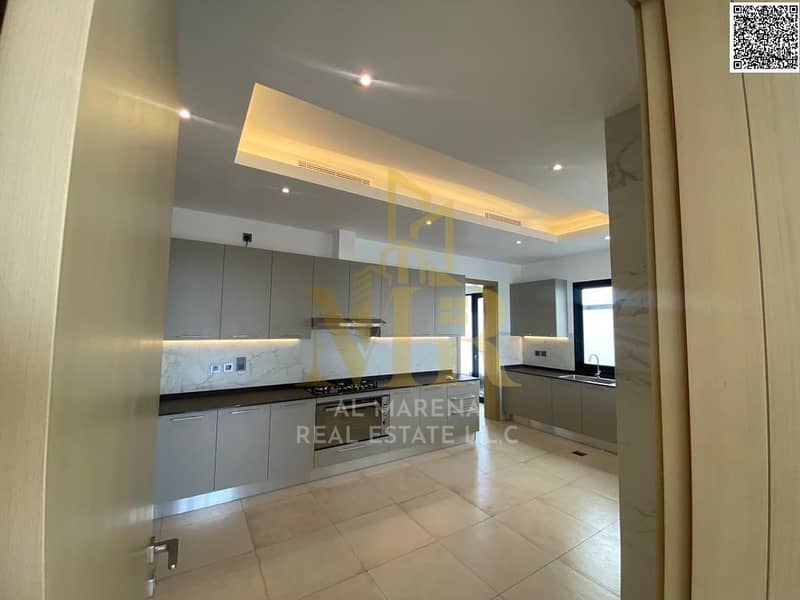 30 IMG-20250405-WA2019. jpg