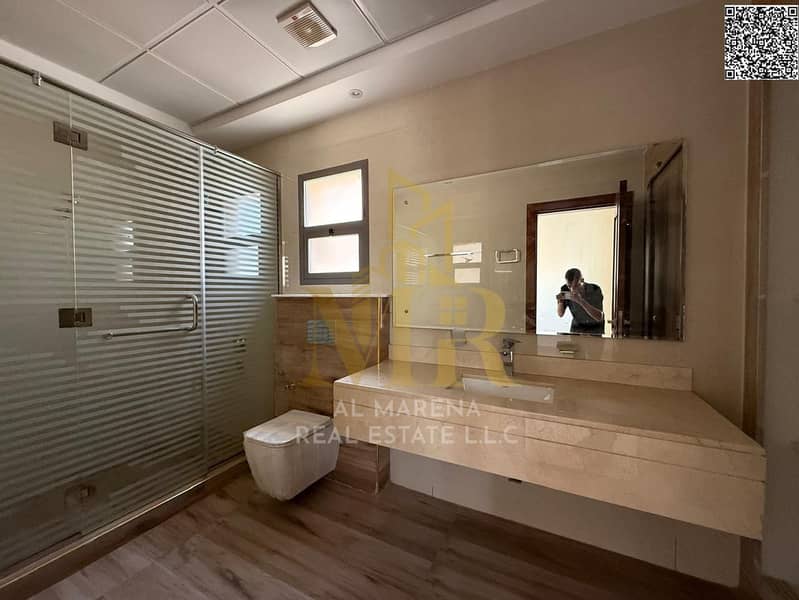 29 IMG-20250621-WA1095. jpg
