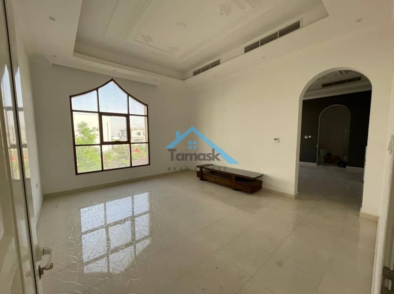 5 صورة واتساب بتاريخ 1446-12-26 في 17.34. 33_6109946b. jpg