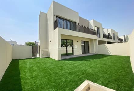 4 Bedroom Villa for Rent in Dubai South, Dubai - Large Plot | Prime Location | Corner Unit