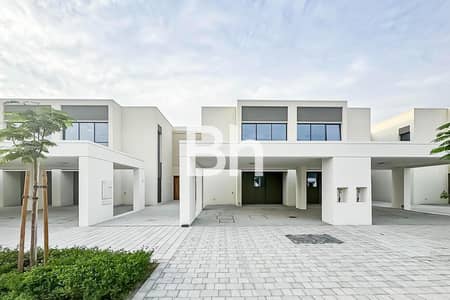 3 Bedroom Townhouse for Rent in The Valley by Emaar, Dubai - Park View | Vacant Premium Villa | Single Row | Brand New