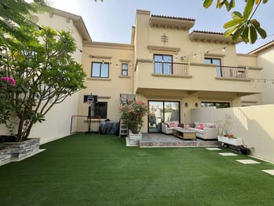 3 Bedroom Townhouse for Rent in Reem, Dubai - Single Row I Well Maintained I Landscaped Garden
