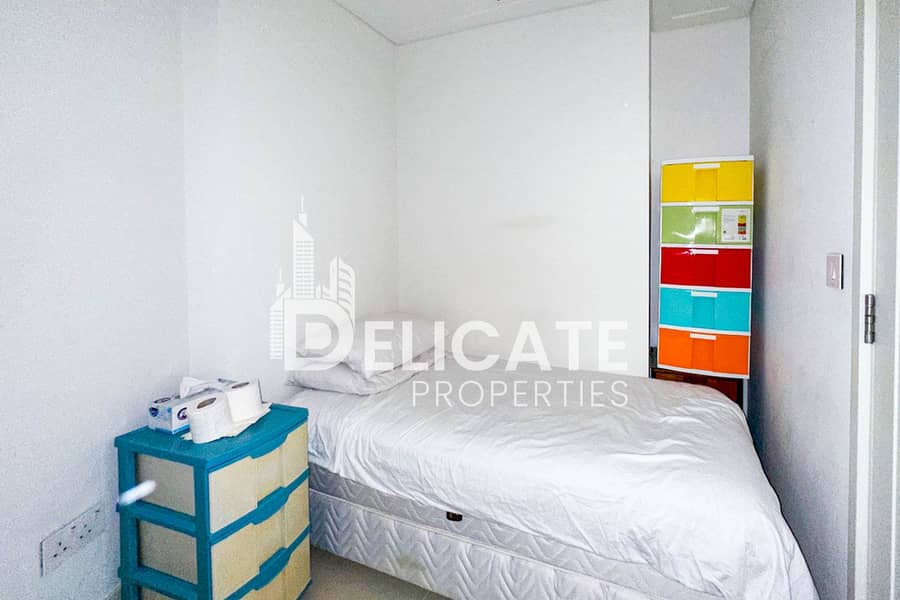 30 Residence 2-19. jpg