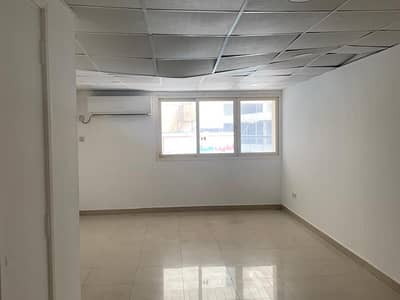 阿尔马贾兹， 夏尔迦 写字楼待租 - 位于阿尔马贾兹，阿尔马贾兹2号滨水社区，阿布巴卡尔大厦 的写字楼 25000 AED - 11988042