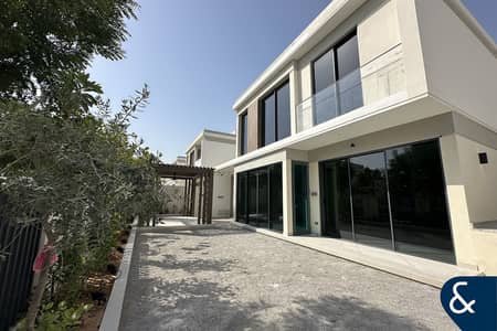 4 Bedroom Villa for Rent in Tilal Al Ghaf, Dubai - UPGRADED | EXTENDED LIVING ROOM | VACANT