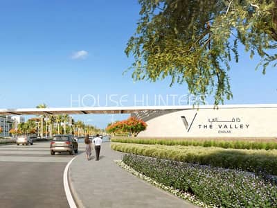 5 Bedroom Villa for Sale in The Valley by Emaar, Dubai - Great Appreciation Value- Water Front - G+2