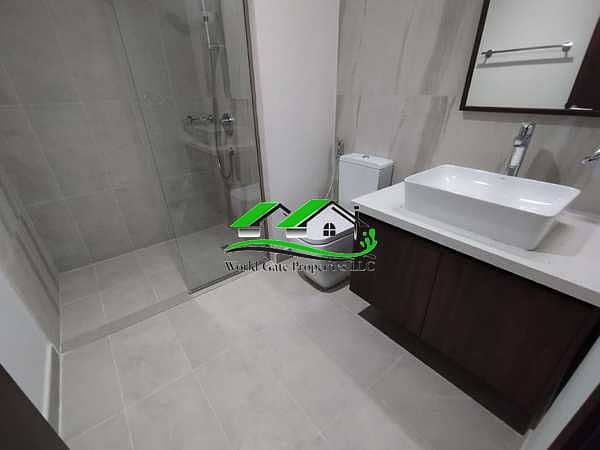 14 3AohceUT2Zr0rzj5xE6admdKUu2jNqXUDz7Zm2JA. jpg