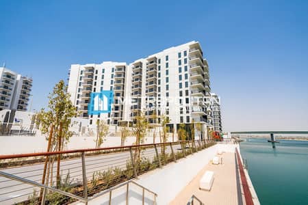 1 Bedroom Apartment for Sale in Yas Island, Abu Dhabi - Fully Furnished| Partial Canal View|Community Pool