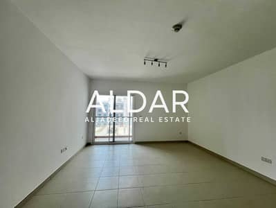 Studio for Rent in Jumeirah Village Circle (JVC), Dubai - Spacious Studio | Pool View | Near All Amenities