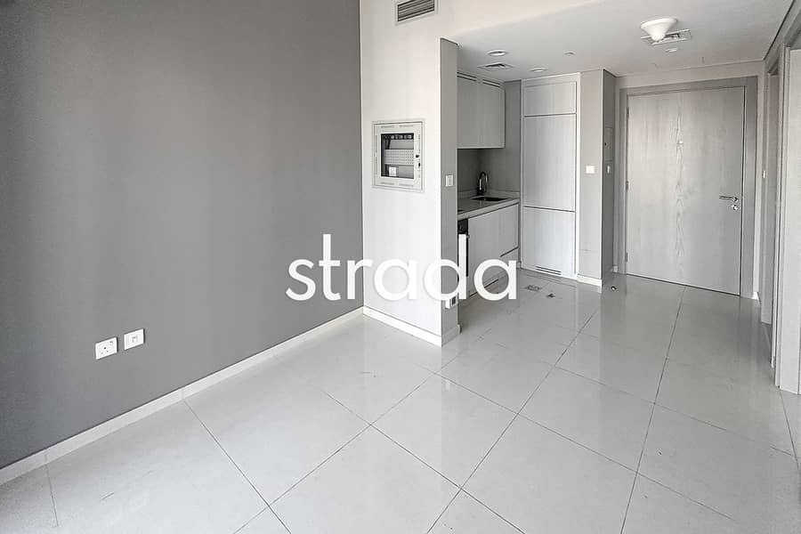 Unfurnished | Brand new | Vacant Unfurnished | Brand new | Vacant