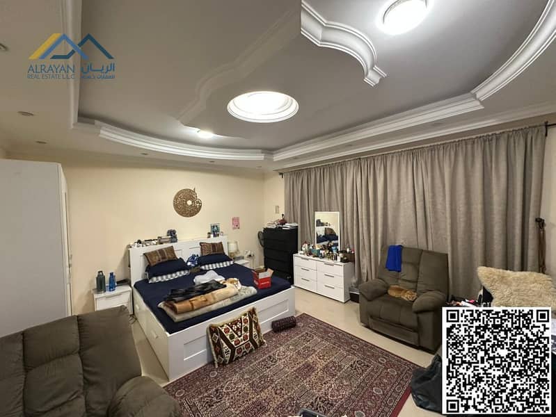 10 9ba4900c-be03-4f1b-8497-e78ad733edfc. jpg