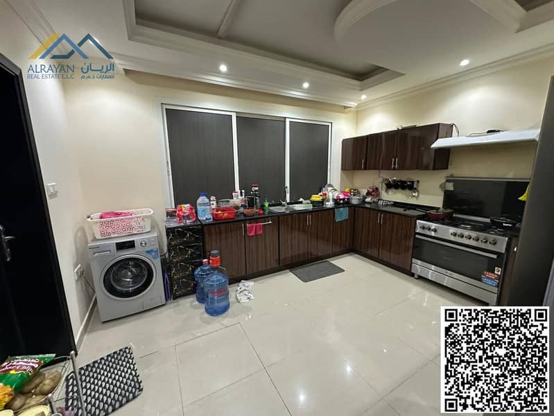 22 f4c50e3d-8369-4724-afff-b6457fb22e23. jpg