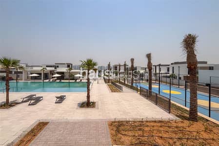 4 Bedroom Villa for Sale in Al Furjan, Dubai - Single Row | Stunning Views | Larger Plot + Pool