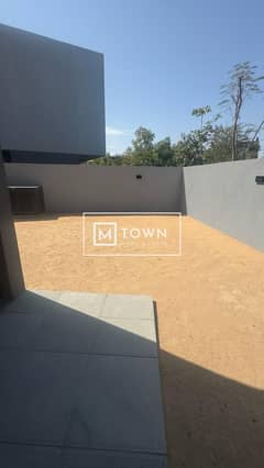High quality finishes - excellent investment opportunity - special site - free hold