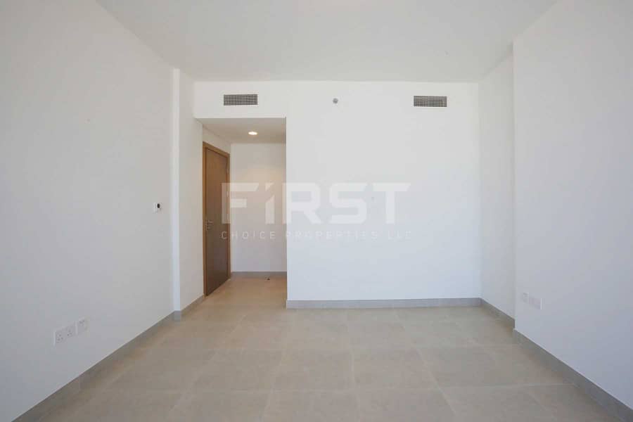 8 Internal Photo of 1 Bedroom Apartment in Soho Square Residences in Saadiyat Island Abu Dhabi UAE (10). jpg