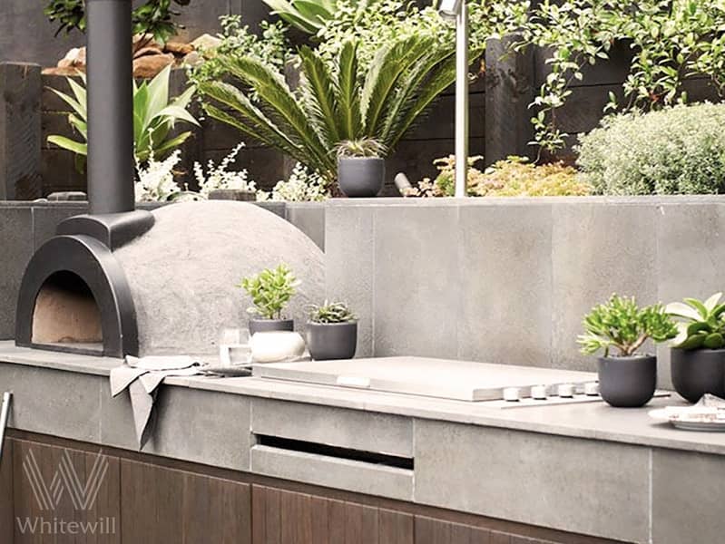 10 1670410076_LIV_LUX_BBQ_Area. jpg