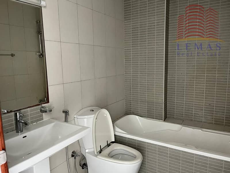 7 730fd9bc-be7e-4fb2-ba68-ef9bba748702. jpg