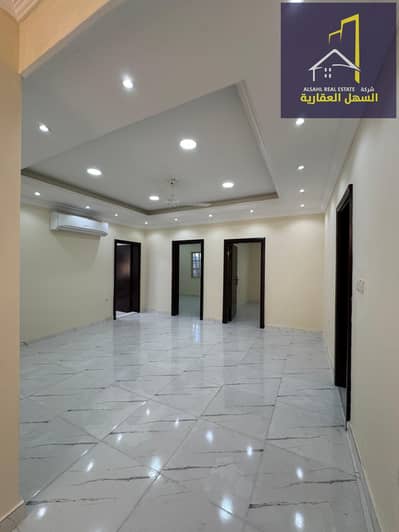 3 Bedroom Flat for Rent in Al Sabkha, Sharjah - 36aab514-3051-4c59-ae01-c1983ce08d94. jpg