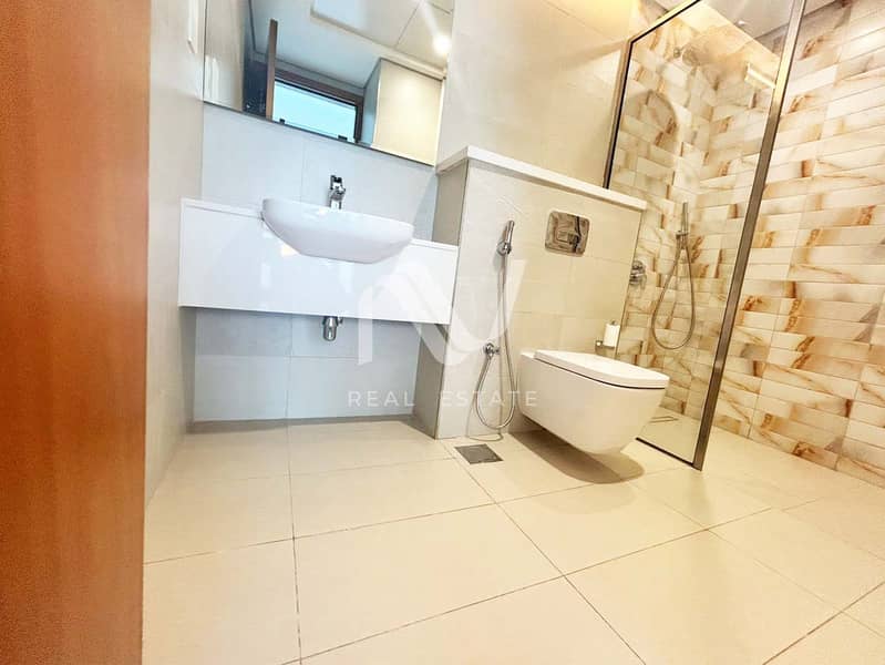 26 Al Hattan Residence 3BR, Al Raha Beach - NV23062025SA01R_0010_Brightness_Contrast 9. jpg