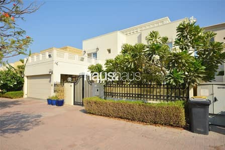 Fully upgraded | Type 12 | Prime location Fully upgraded | Type 12 | Prime location