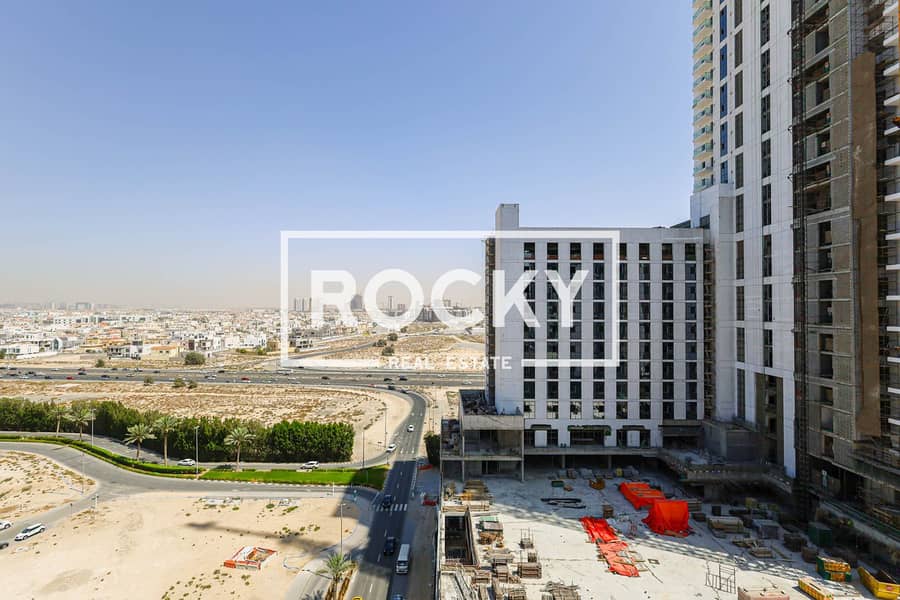 11 JVC - 007 Building - Residence-5636. jpg