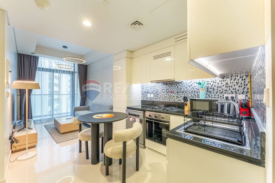 Rented | Pool View | Fully Furnished Rented | Pool View | Fully Furnished