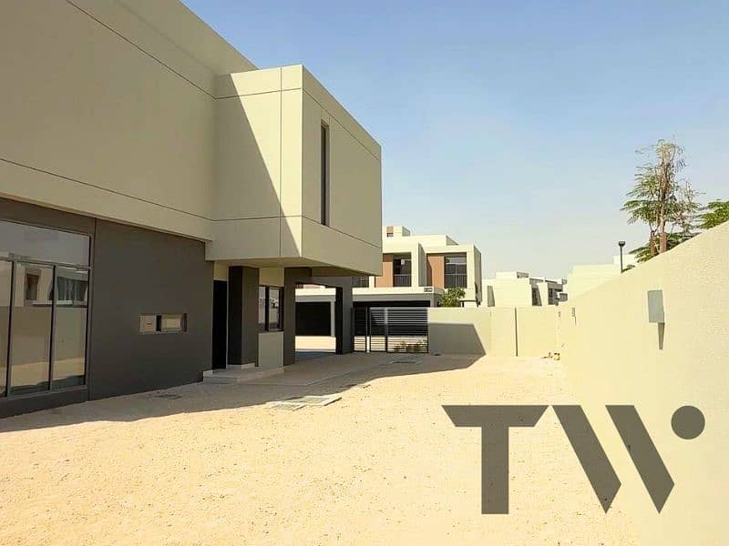 2 pulsebeachfront (21). png