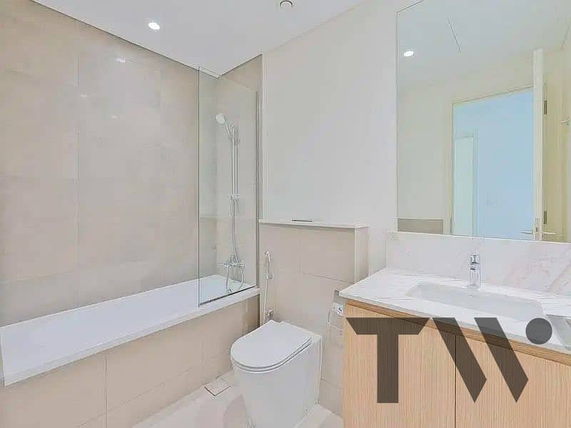 19 pulsebeachfront (19). png
