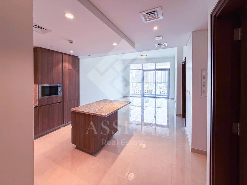 11 Living Room - Kitchen View 02. jpg