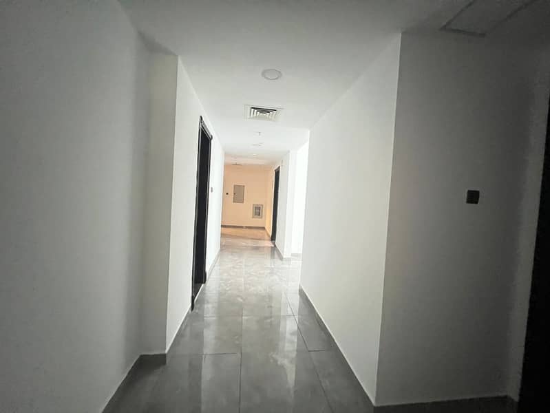 16 bd50fa6f-b849-4f93-bba0-6d69eae8748e. jpg