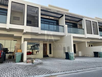 阿尔弗雷德街区， 迪拜 4 卧室联排别墅待租 - Villa 5. jpg