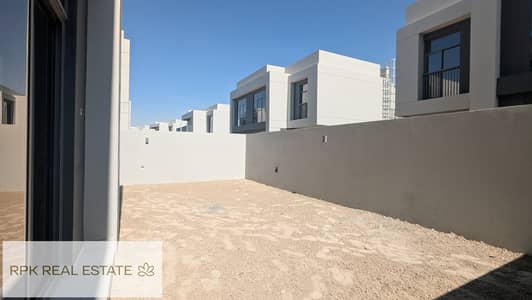 فیلا 3 غرف نوم للايجار في دبي الجنوب، دبي - 1 (14). jpg