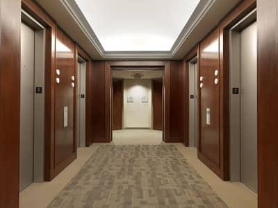مبنى سكني 11 غرف نوم للايجار في العالية، عجمان - Tower Place- Elevator lobby. jpeg