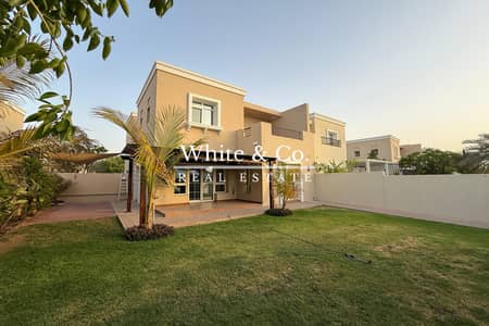 4 Bedroom Villa for Rent in Arabian Ranches, Dubai - Lake Front | Upgraded Bathroom | Vacant