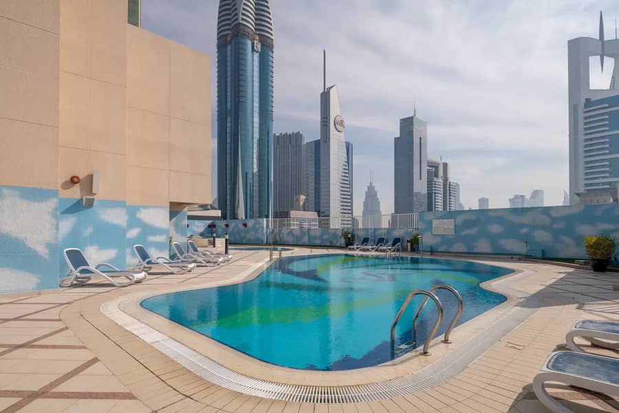 6 Swimming Pool. jpeg