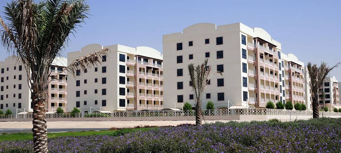 6 Dunes-7-Outdoor-View. jpg