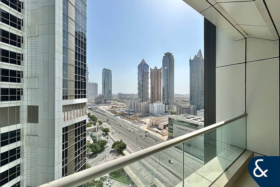 Modern | One Bedroom | Executive Tower B