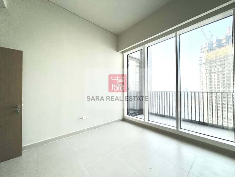 9 Living Area 3. JPG