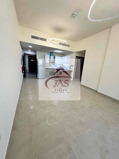 Corner unit | Bright apartment | well maintained