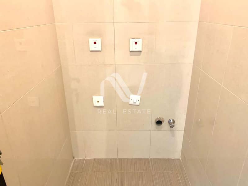 3 Sun Tower 2BR, Al Reem Island - 177968314612_0015_remove 16. jpg